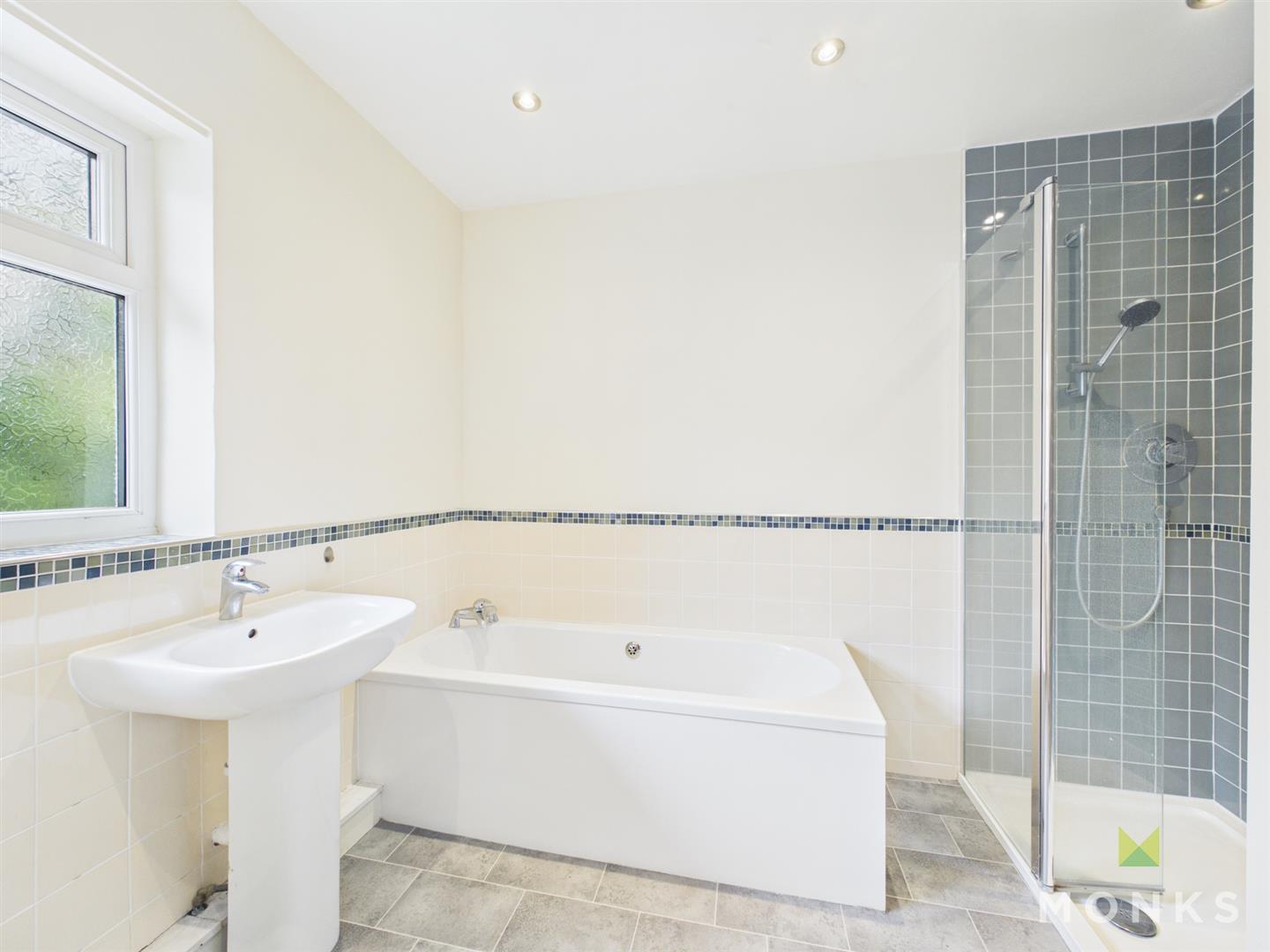 6 Breidden Close, Morda, SY10 9AH For Sale